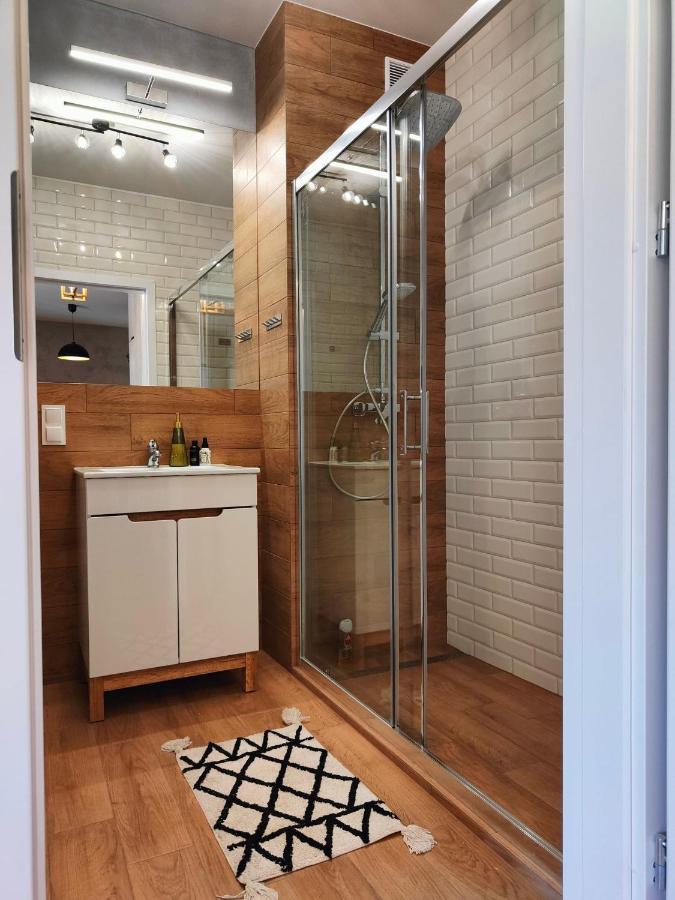 Apartament Tatarska แชมิตช์ ภายนอก รูปภาพ
